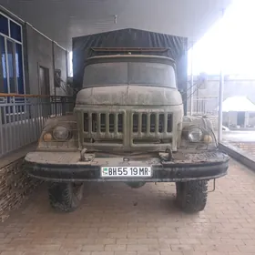 Zil 131 2000