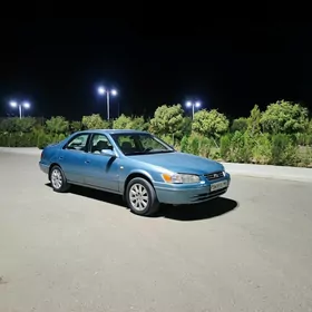 Toyota Camry 1999