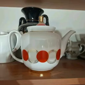 Чайник Фарфоровый