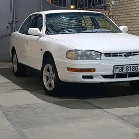 Toyota Camry 1993
