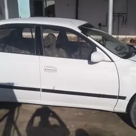 Toyota Corona 1998
