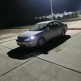 Toyota Camry 2005