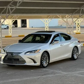 Lexus ES 350 2019