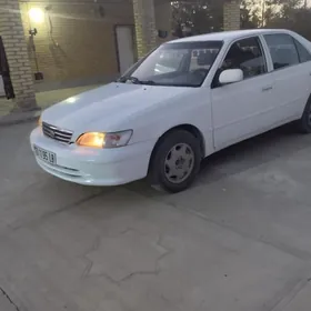 Toyota Corona 1998