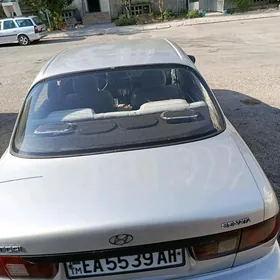 Hyundai Sonata 1996