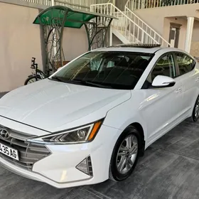 Hyundai Elantra 2020