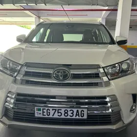 Toyota Highlander 2019