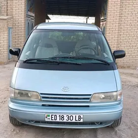 Toyota Previa 1992