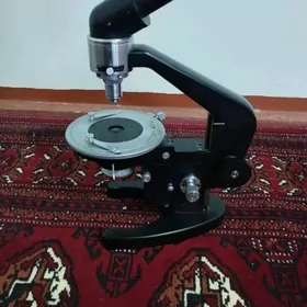 mikroskop MBR-3