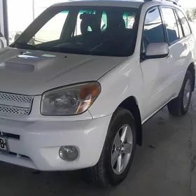 Toyota RAV4 2005