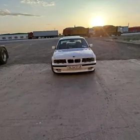 BMW 525 1993