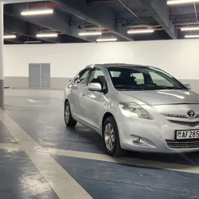 Toyota Yaris 2009
