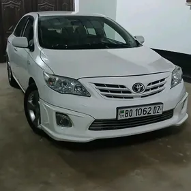 Toyota Corolla 2012