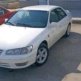 Toyota Camry 1997