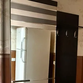 Прихожая