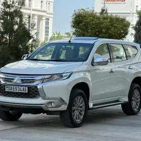 Mitsubishi Montero Sport 2019