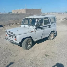 UAZ 469 1999
