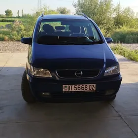 Opel Zafira 2002