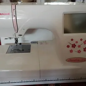 Janome 370 E