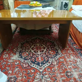 Стол журнальный