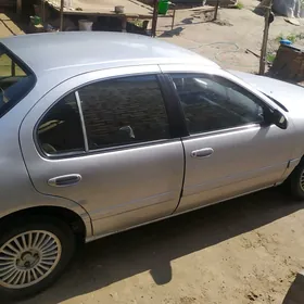 Nissan Maxima 1996