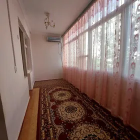 2 komnat 3 etaź Maryýskaýa