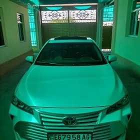 Toyota Avalon 2019