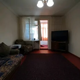 10-МКР,1-КОМ.КВАРТИРА