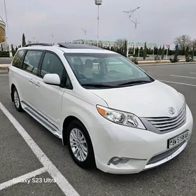 Toyota Sienna 2017
