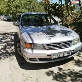 Nissan Cefiro 1998