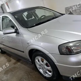 Opel Astra 2003
