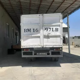 Mitsubishi Canter 2002