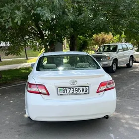 Toyota Camry 2010