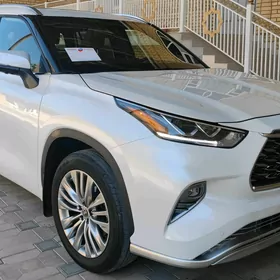 Toyota Highlander 2024