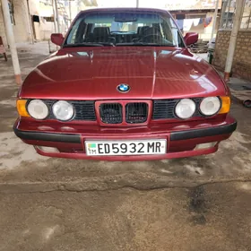 BMW 525 1990