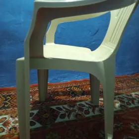 Tazeje oturgyç