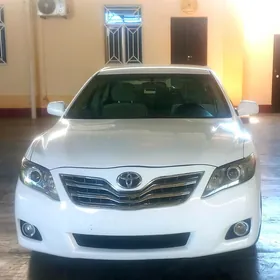 Toyota Camry 2011