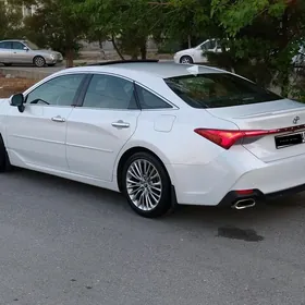 Toyota Avalon 2019