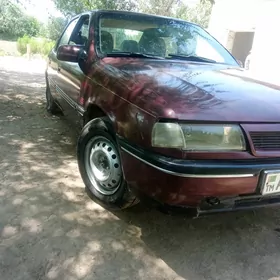 Opel Vectra 1990
