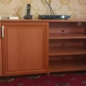 Telewizor üçin podstawka