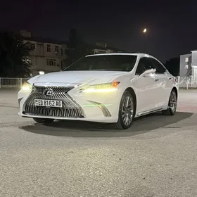Lexus ES 350 2019