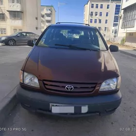 Toyota Sienna 2001