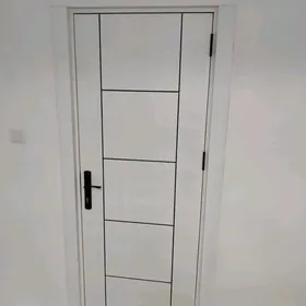 дверь