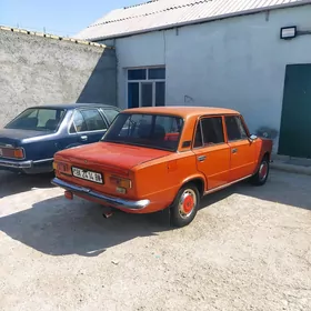 Lada 2104 1980