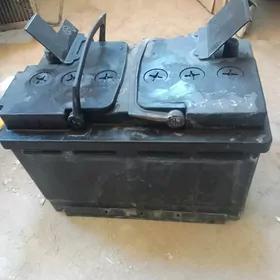 Akumlýator