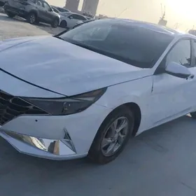 Hyundai Elantra 2021