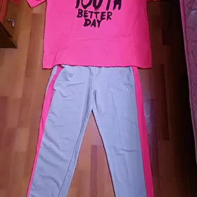 спортивные костюмы
