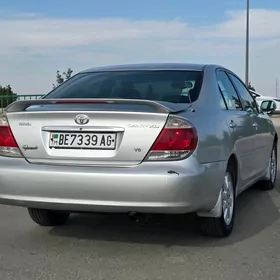 Toyota Camry 2004