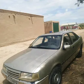 Opel Vectra 1990