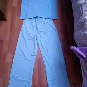 спортивные костюмы